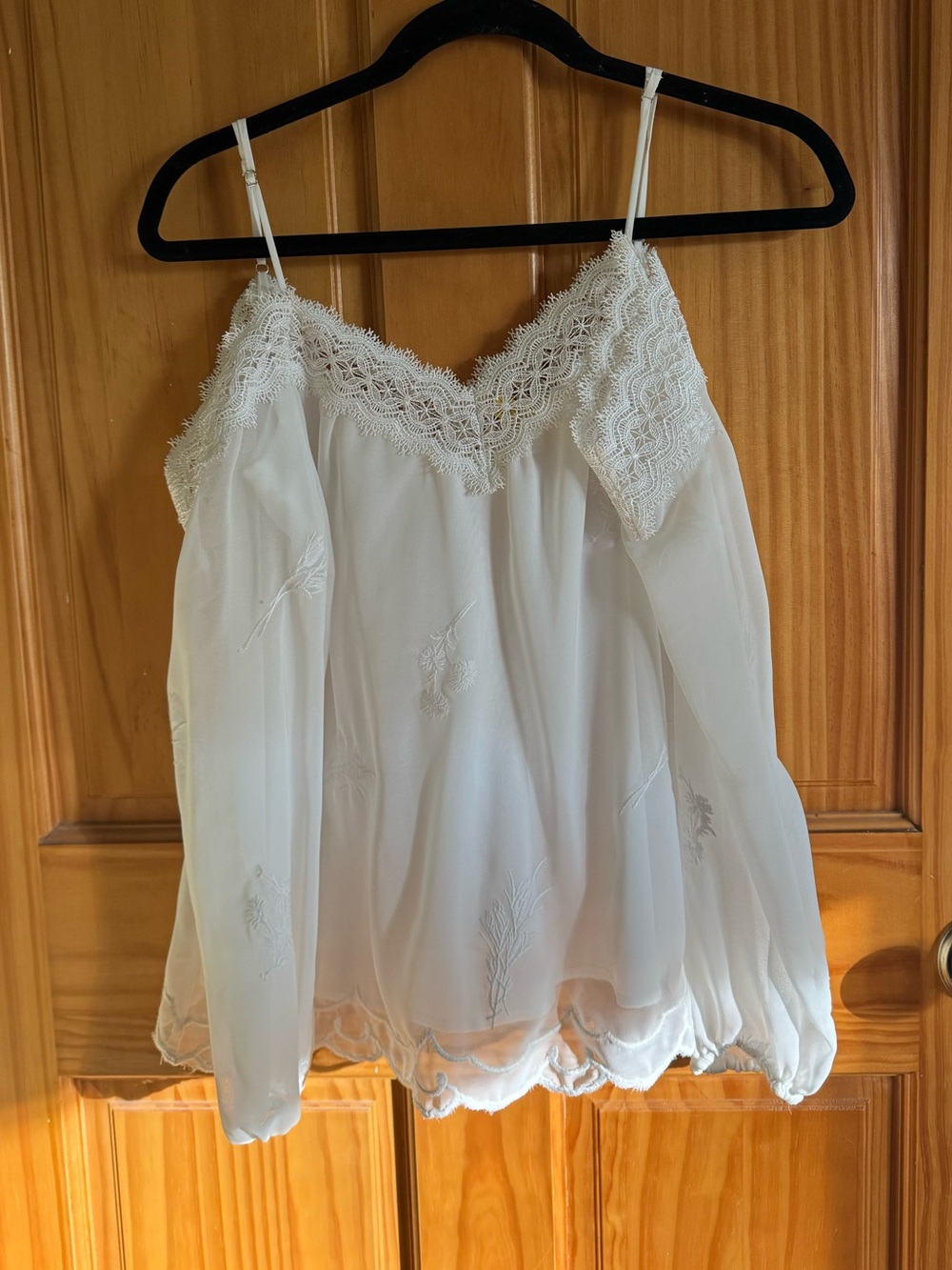 Wayf cold shoulder white bohemian blouse with embroidery size XS